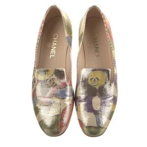 Chanel interlocking metallic loafers